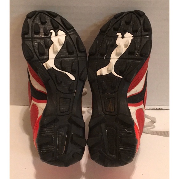 ✅✅Kids PUMA ✅✅SOCCER SNEAKER CLEATS SIDE LACES Red BLACK size 11 - Picture 5 of 9